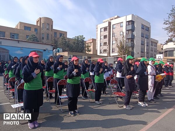 المپیاد ورزشی دبیرستان نمونه دولتی آینده‌سازان ناحیه ۴ کرج
