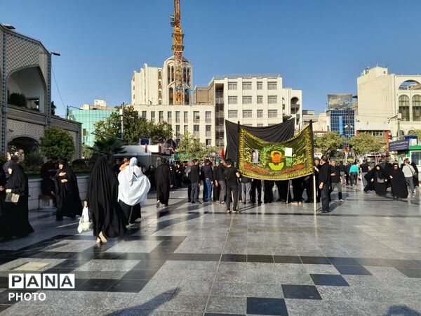 مشهد در روز شهادت؛ شهری که یکپارچه عزادار شد