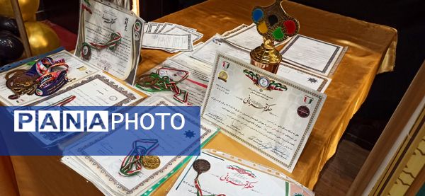 اختتامیه مسابقات ورزشی آموزشگاه هیhت امنایی ضحی ۲ در سالن غدیر شیروان