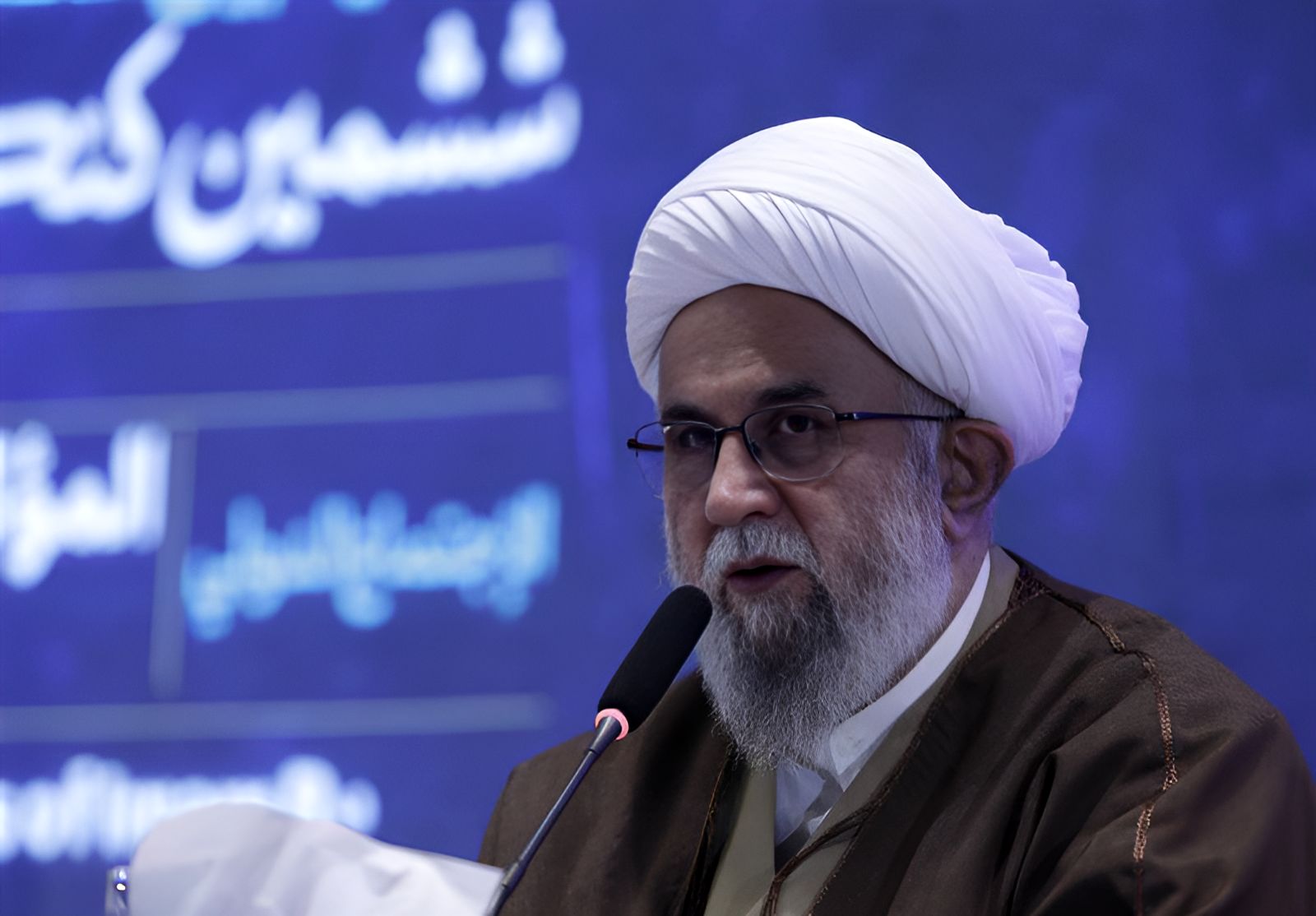 اسلام؛ نسخه نجات بشریت در عصر بحران کرامت و معنویت است