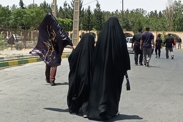 مراسم تشییع پیکر مطهر شهیدان حسن شریفی  و  محمد شاهوردی در ملارد  برگزار شد