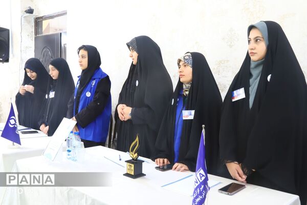 پانا؛ روایت ۲۴ سال آگاهی در قاب مانور رسانه‌ای آذربایجان شرقی