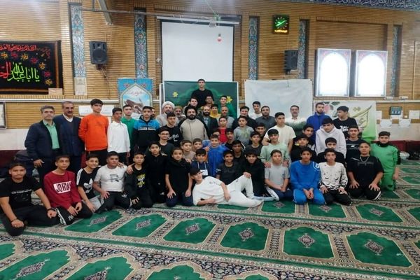 مراسم اعتکاف پسران آسمانی در مسجد علی ابن ابیطالب 