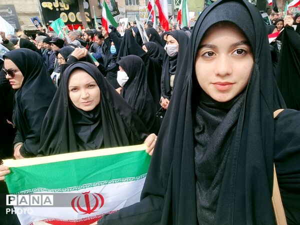 حضور پر شور مردم ولایت مدار نیشابور در راهپیمایی روز قدس 