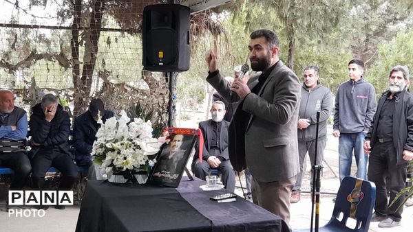 تشییع سردار محمدحسن شمس بر دستان مردم نظرآباد
