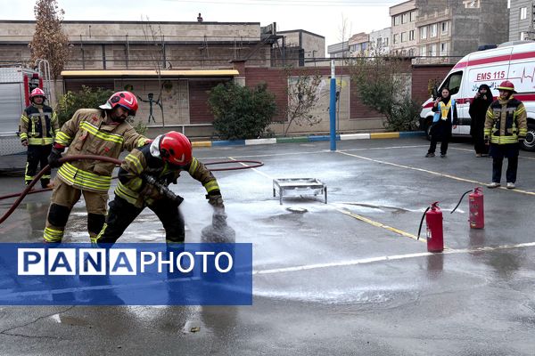 بیست و هفتمین مانور سراسری زلزله و ایمنی 