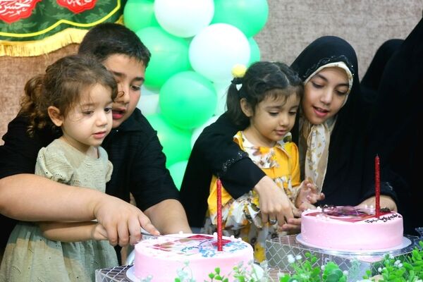 جشن سالروز میلاد عقیله بنی هاشم با حضور دختران شهدا همنام «زینب» در قم