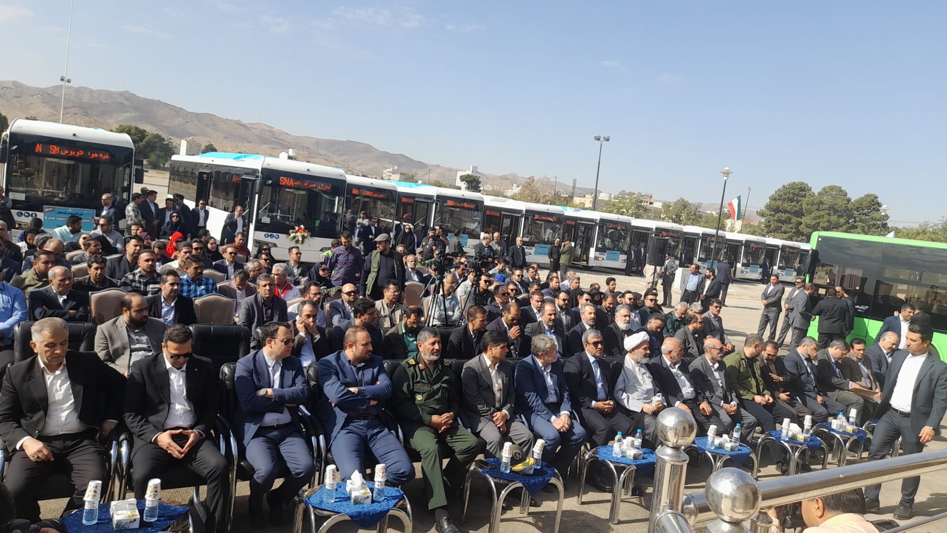 آیین بهره‌برداری از ۳۵ دستگاه اتوبوس جدید در مشهد