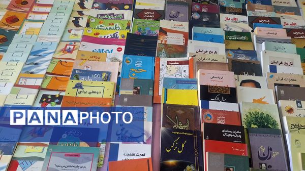 افتتاح طرح کتاب گردون در کانون شهیدان گوهری خلیل آباد