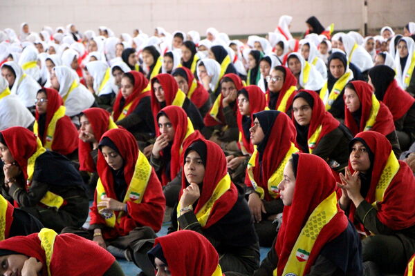 همایش یاور وطن به همت سازمان دانش‌آموزی یزد