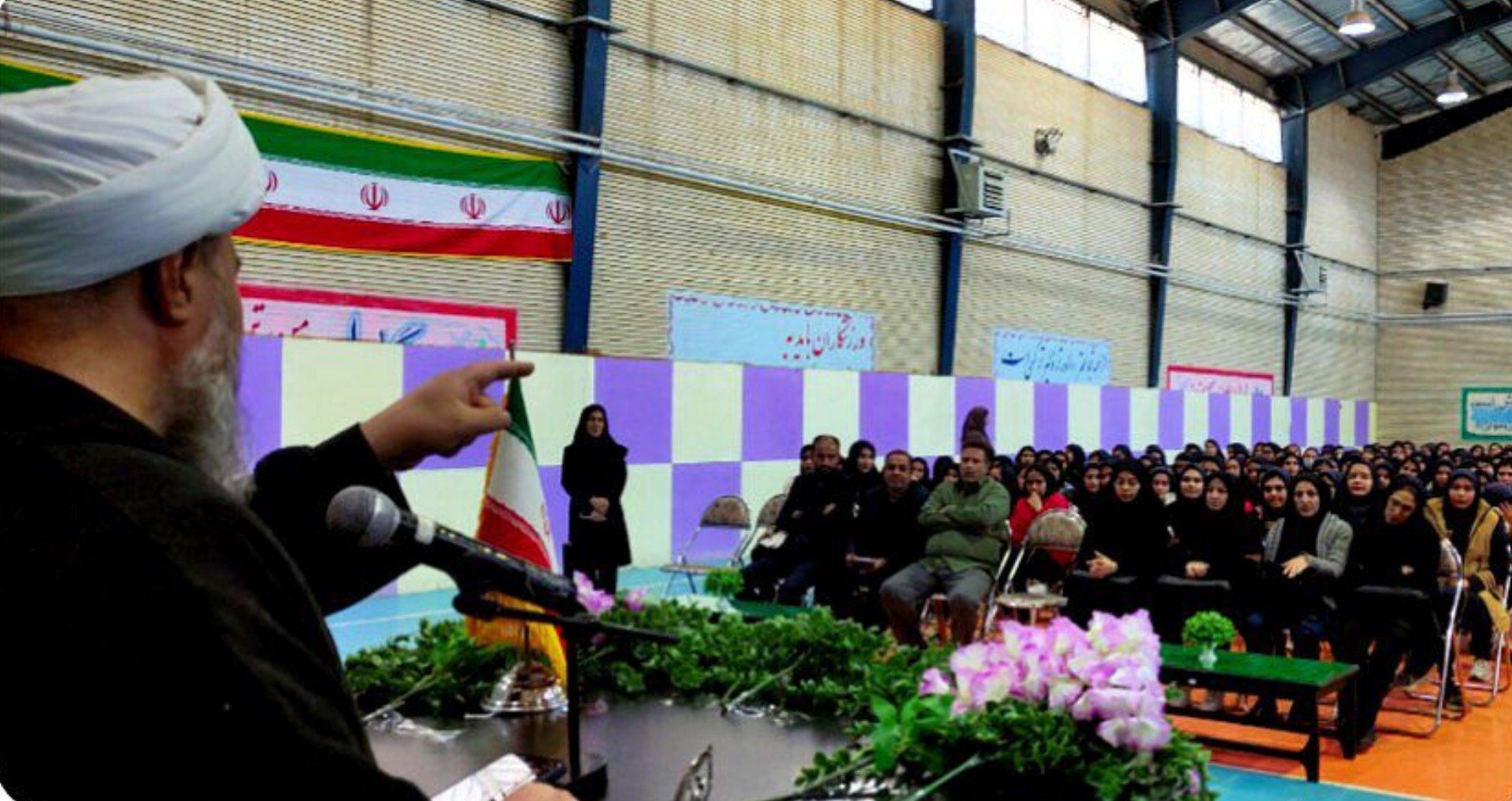  پیوند نوجوان با خدای متعال، بزرگ‌ترین پشتوانه برای عبور از چالش‌های زندگی است