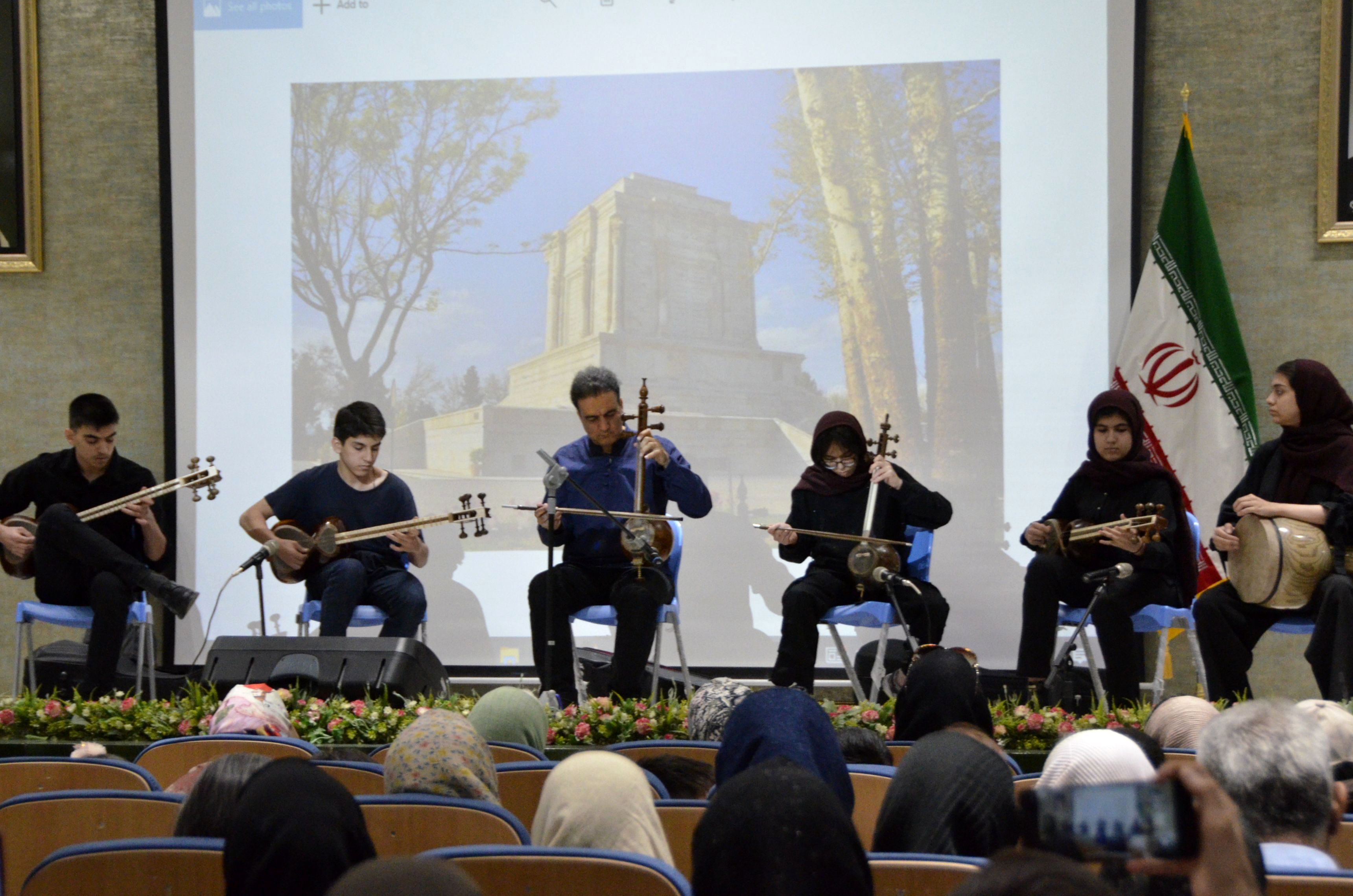 آیین گشایش خردسرای فردوسی درنیشابور