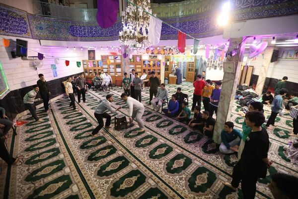 اعتکاف دانش‌آموزی در مسجد زینب کبری (س) تهران