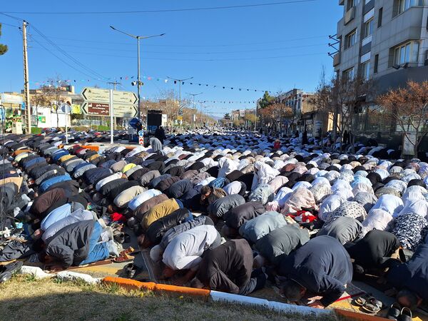 شکوه بندگی در قاب پانا 