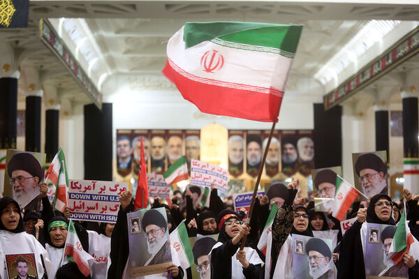 همایش بزرگ رهروان زینبی در قم