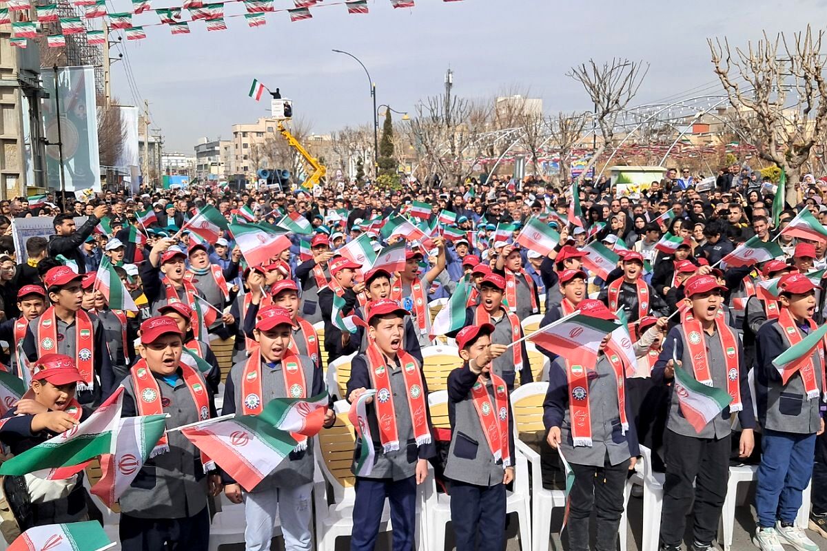 راهپیمایی ۲۲ بهمن، آینه تمام‌نمای همبستگی ملی