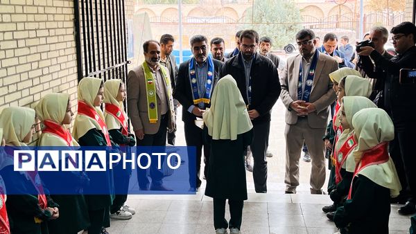 سیزدهمین دوره انتخابات شورای دانش آموزی استان کرمان با حضور قائم مقام سازمان دانش آموزی جمهوری اسلامی ایران