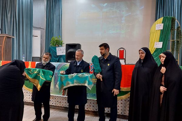 افتتاحیه طرح مصباح الهدی و جشن میلاد حضرت زینب(س) دبیرستان ریحانه النبی باقرشهر 