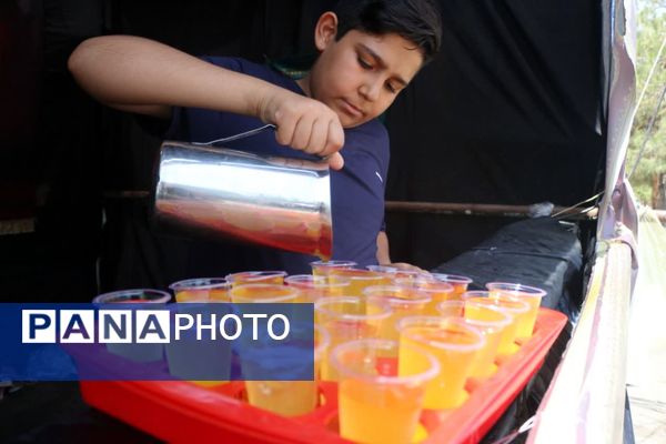 موکب مسجد حضرت صاحب الزمان(عج) در روز عاشورا