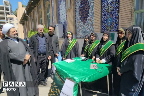 برگزاری نماز جمعه در شهرستان رباط‌کریم