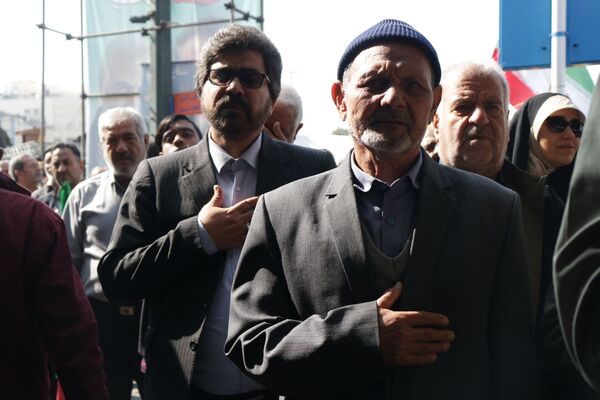 مراسم باشکوه تشیع شهید سردار نیلفروشان در مشهد مقدس 