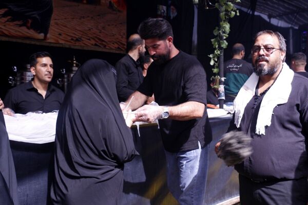روایت تصویری از راه عشق مشهد در سوگ امام رضا(ع)