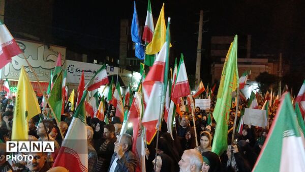 اهتزاز همیشگی پرچم سه رنگ کشورمان