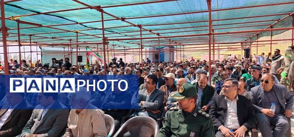 غبارروبی یادمان شهدای مرز تمرچین پیرانشهر