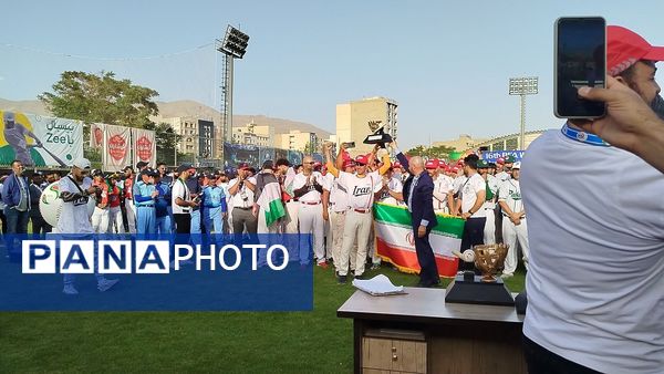 سکوی اول تا سوم مسابقات بیس‌بال غرب‌آسیا مشخص شد