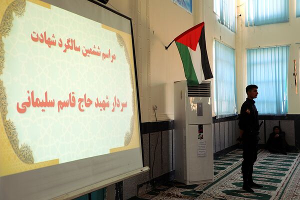 مراسم ششمین سالگرد شهادت سرادر دلها در لنده