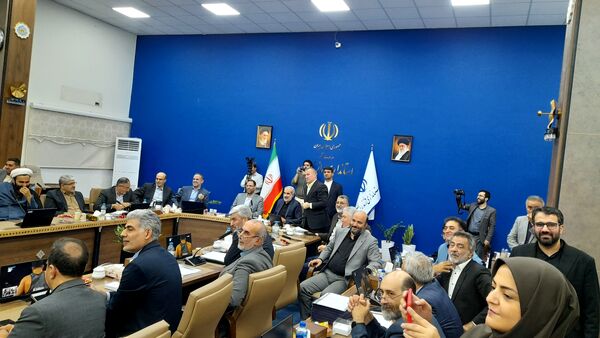 تماشای کشتی المپیک در استانداری مازندران با حضور وزیر آموزش و پرورش