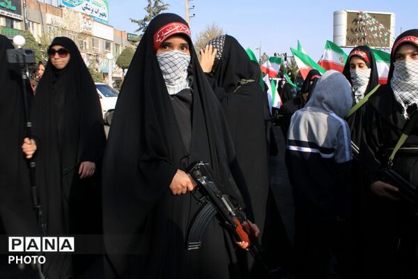 اجتماع بزرگ دختران ایران به مناسبت ولادت حضرت معصومه (س) و روز دختر در پردیس