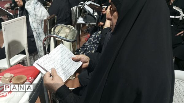 مراسم عزاداری در شب عاشورای حسینی
