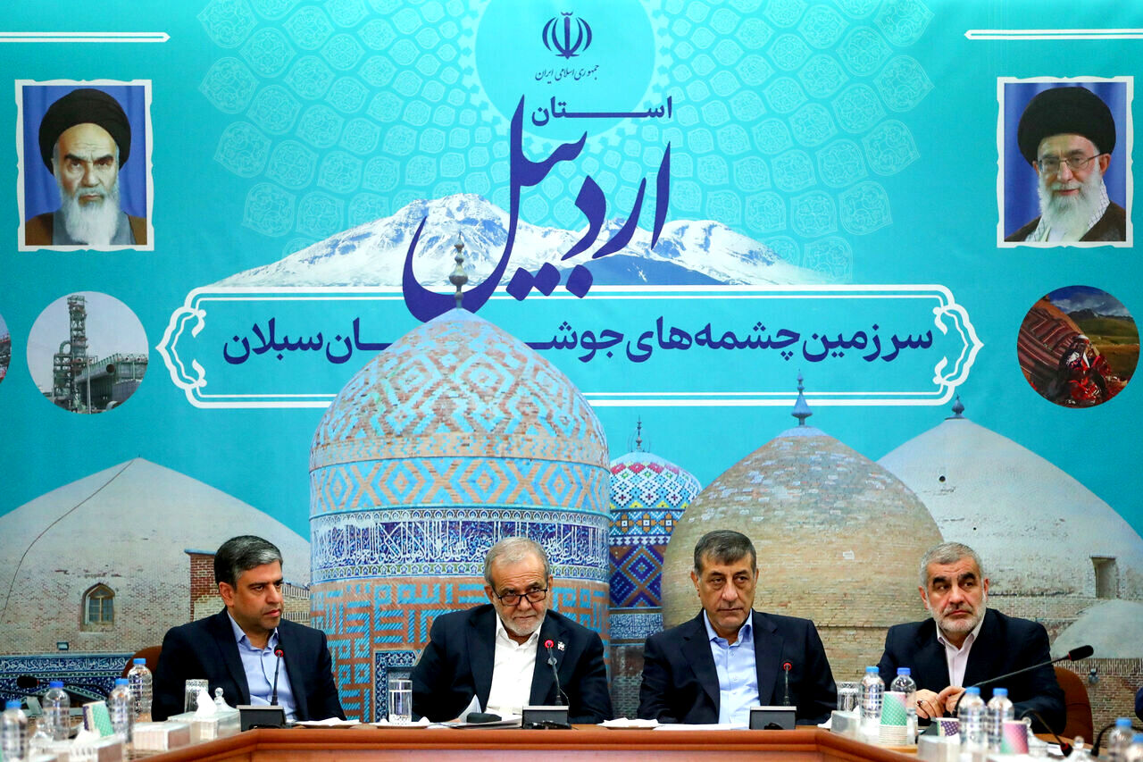 مدرسه و دانشگاه آینده کشور، فرهنگ و باور ما را می‌سازد