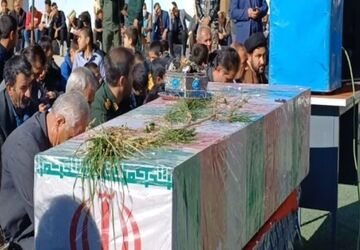 استقبال و وداع مردم دیشموک با پیکر مطهر شهید گمنام