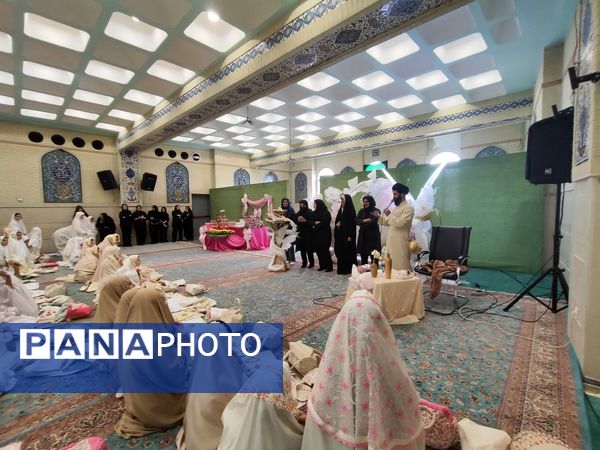 جشن تکلیف دانش‌آموزان مدرسه نصرت مظاهری ناحیه 4 کرج 