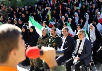 ۱۹ منطقه، یک‌صدا در آموزش و پرورش برای ایران قد علم کردند