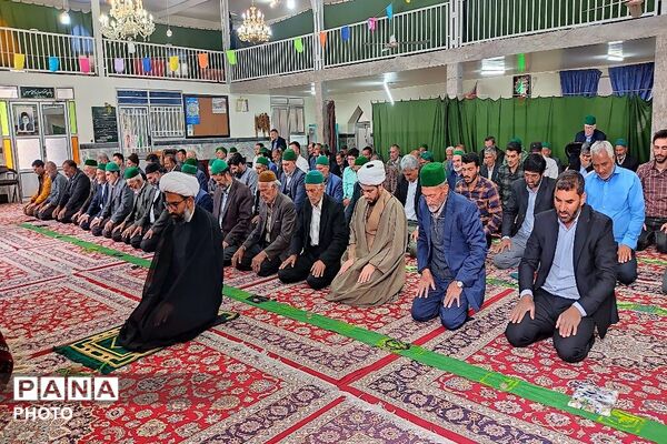 اقامه نماز عبادی سیاسی جمعه اردیبهشت ماه در شهر بار نیشابور