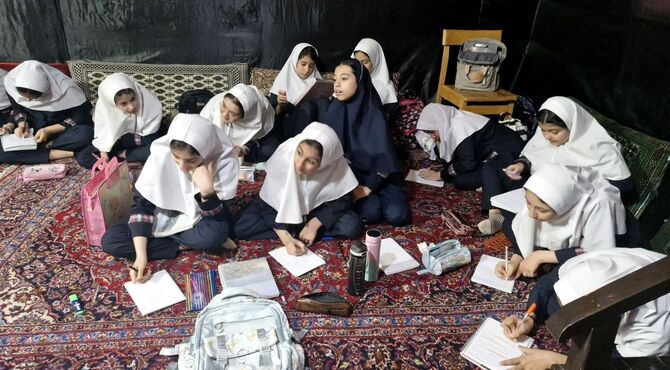 آموزش تعطیل نیست 