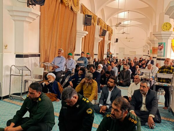 حضور پر شور بسیجیان در نماز جمعه شهرستان خلیل آباد 