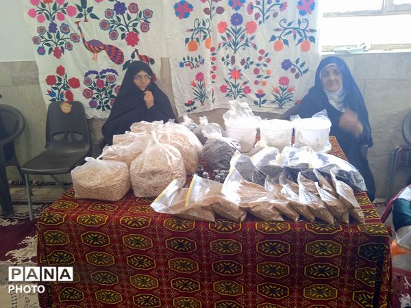 جشنواره غذای سالم در روستای آبنیه