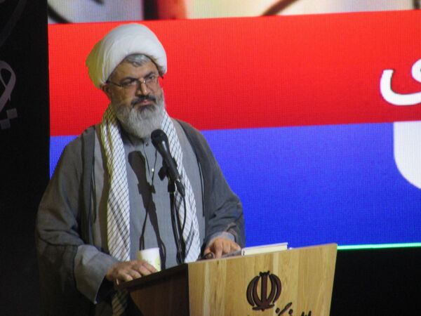 آیین اختتامیه ترنم وحی با تجلیل از برترین های قرآنی