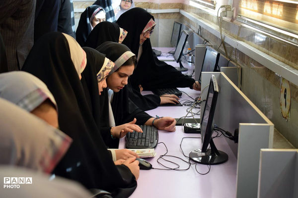 نشست منطقه‌ای مدیران مدارس خیرساز در مدرسه شاهد امام سجاد(ع)