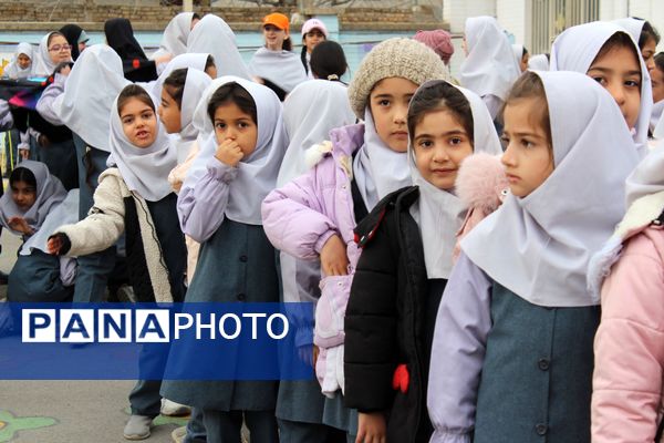 کارناوال شادی و همبستگی ملی در دهه فجر و پیروزی انقلاب اسلامی