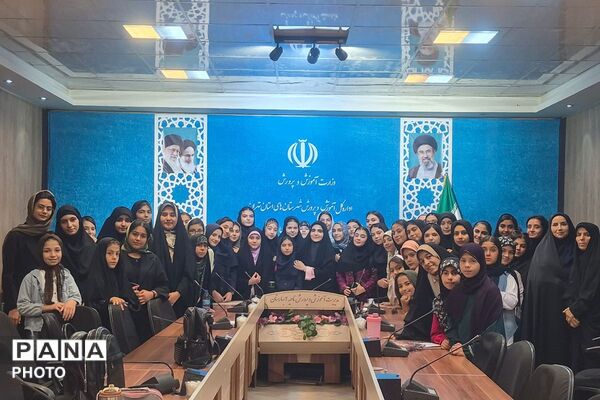 کارگاه فن بیان و اجرا در بهارستان دو