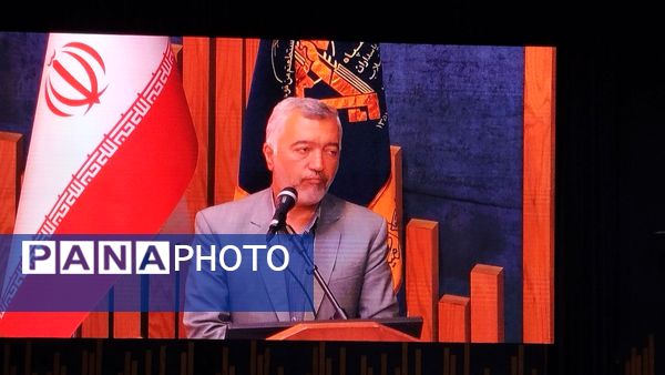 تحلیف فرماندهان بسیج دانش‌آموزی خراسان رضوی