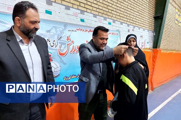 برگزاری مسابقات ورزشی در ورزشگاه شهدای قلعه نو کهریزک