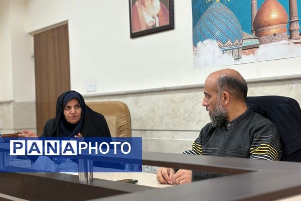 دیدار صمیمانه همکاران پرورشی اداره آموزش‌وپرورش شهرستان اسلامشهر با فرمانده بسیج فرهنگیان تهران