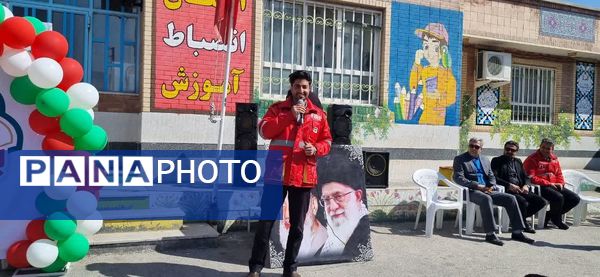 همایش یاوران انقلاب، پیشتازان مقاومت در شهرستان کازرون