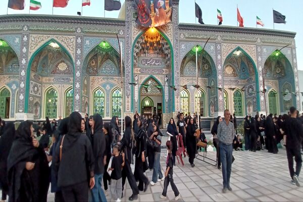 مردم زرند، سوگوار امام حسین(ع)